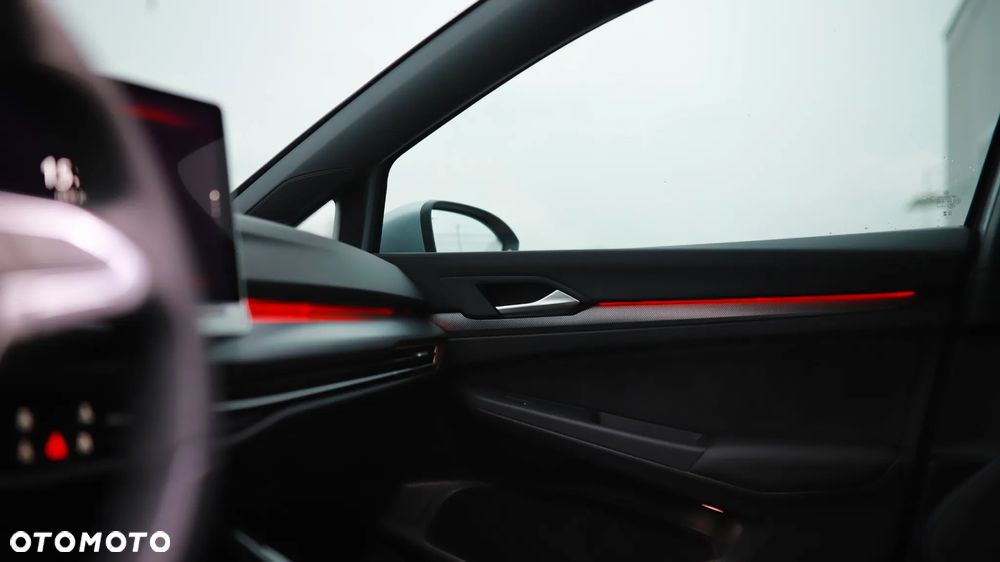 Volkswagen Golf - 19