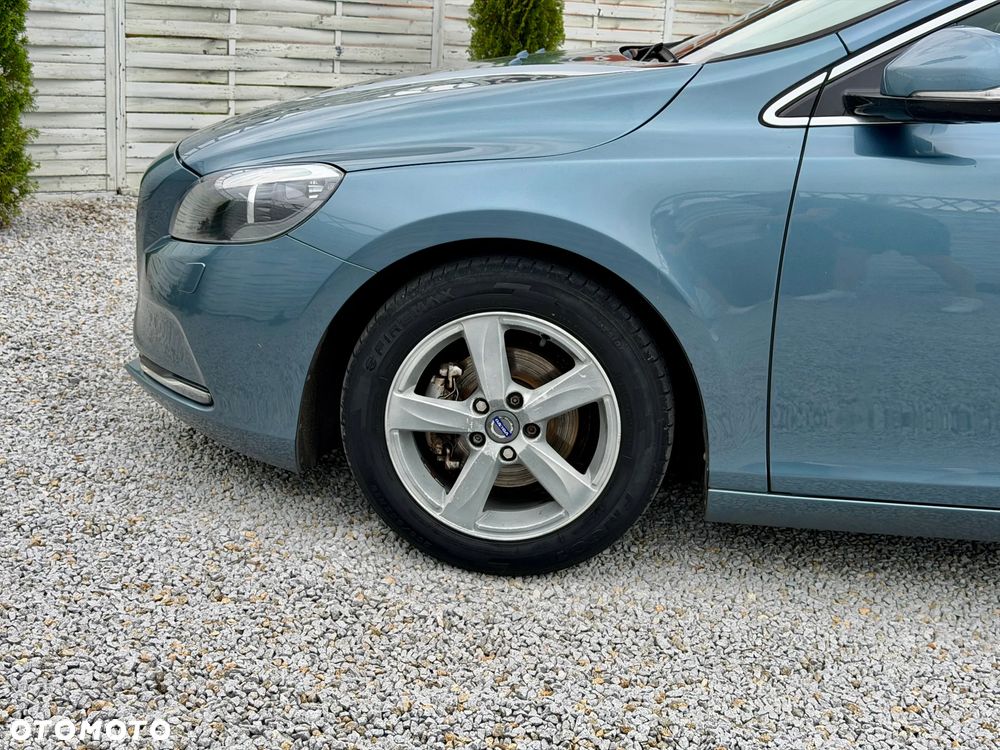 Volvo V40 D2 Momentum - 21