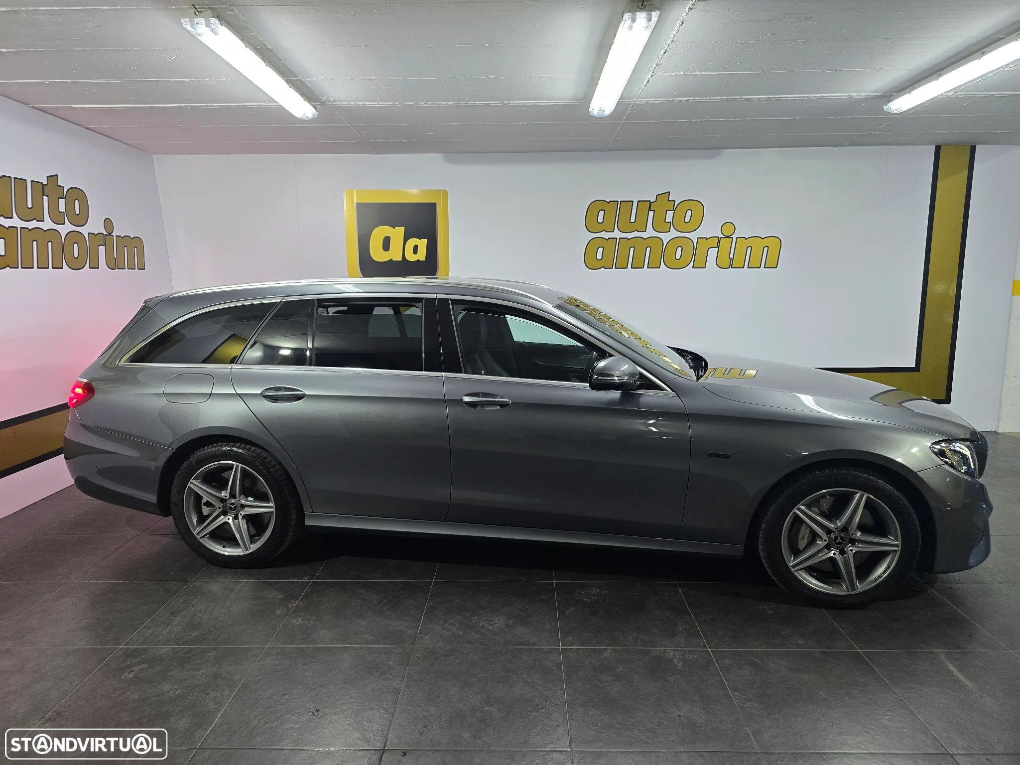 Mercedes-Benz E 300 de AMG Line - 6