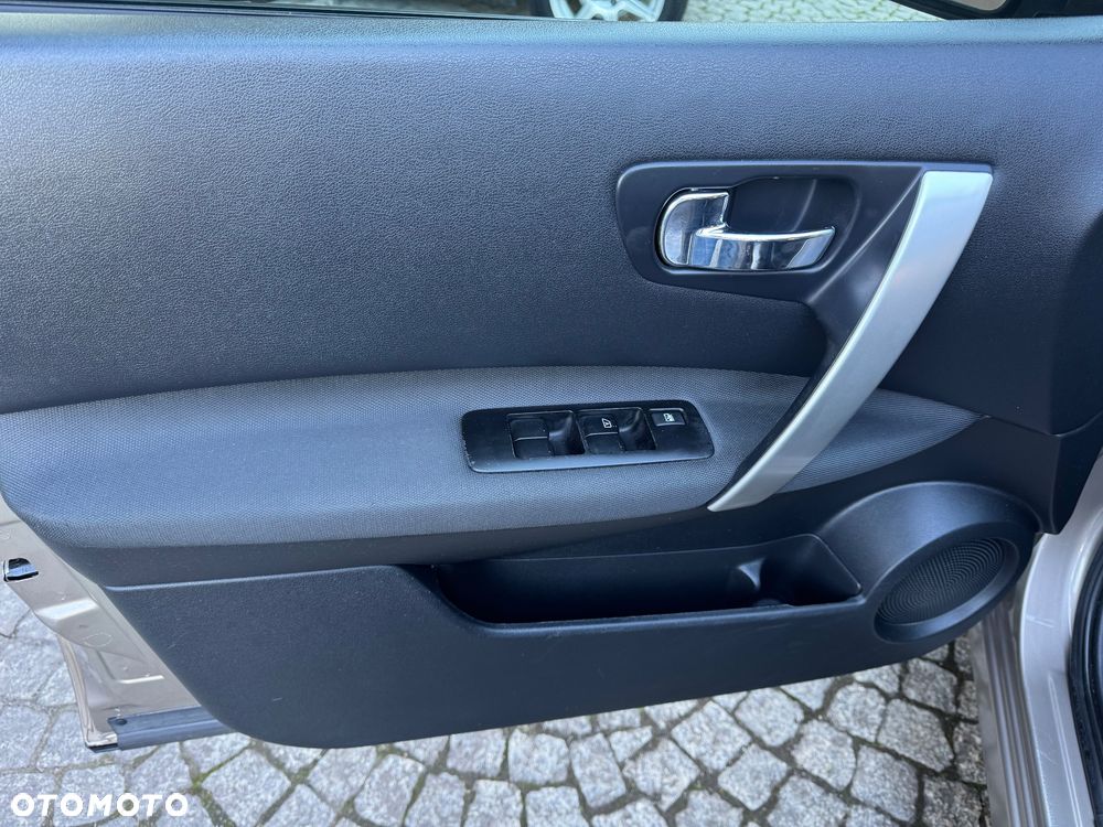 Nissan Qashqai 1.6 acenta - 24