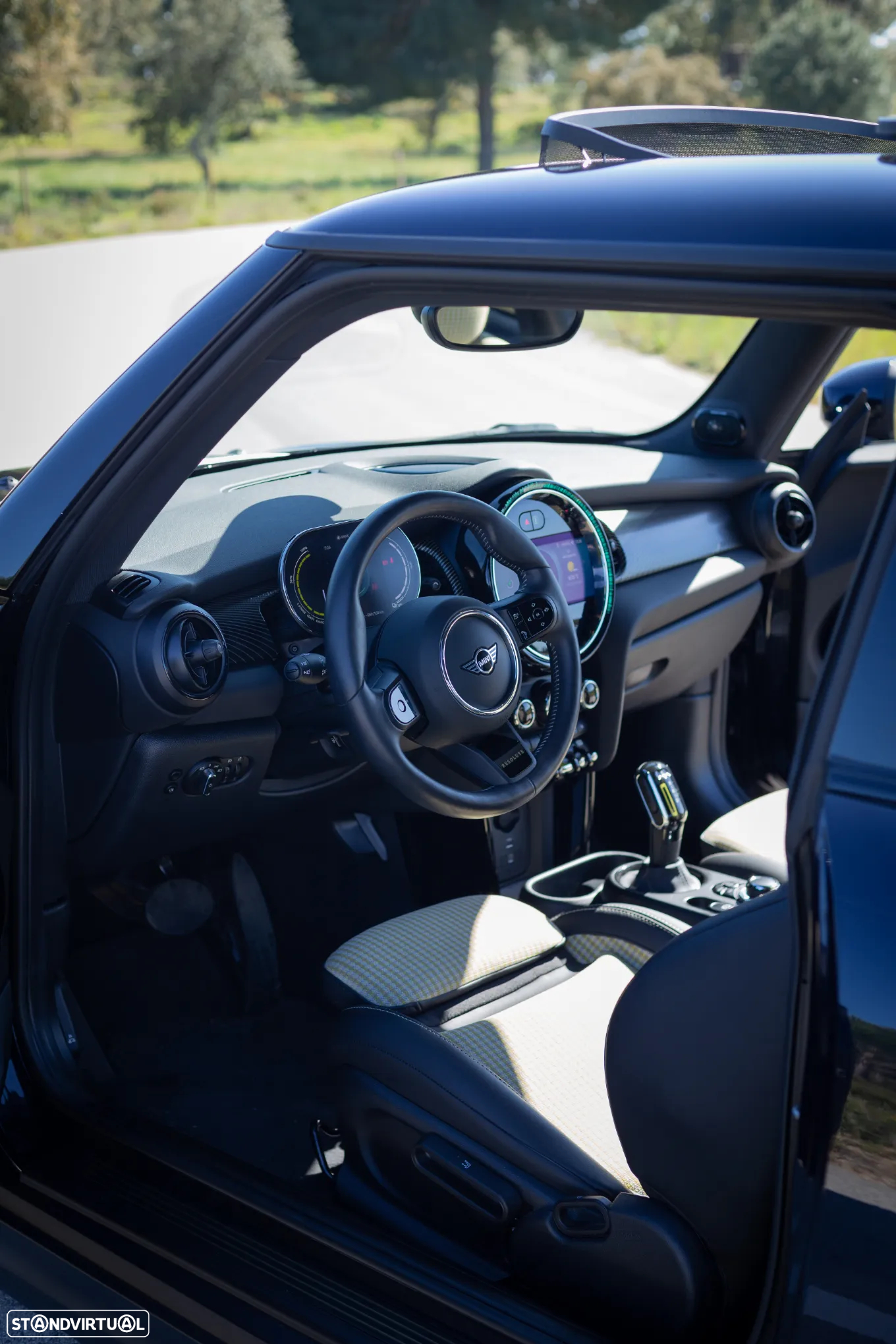 MINI 3 Portas Cooper SE Resolute Edition - 7