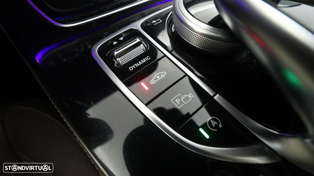 Mercedes-Benz E 220 d 4-Matic All Terrain Avantgarde - 33