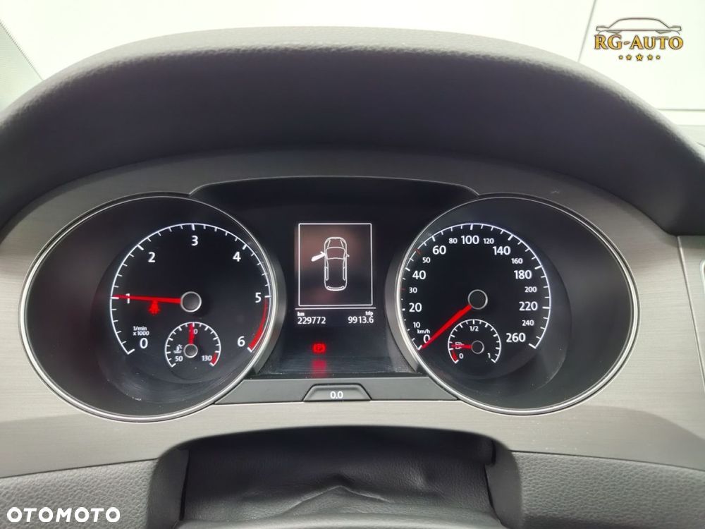 Volkswagen Golf Sportsvan - 36