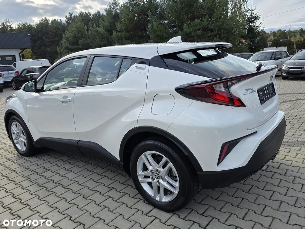 Toyota C-HR - 8