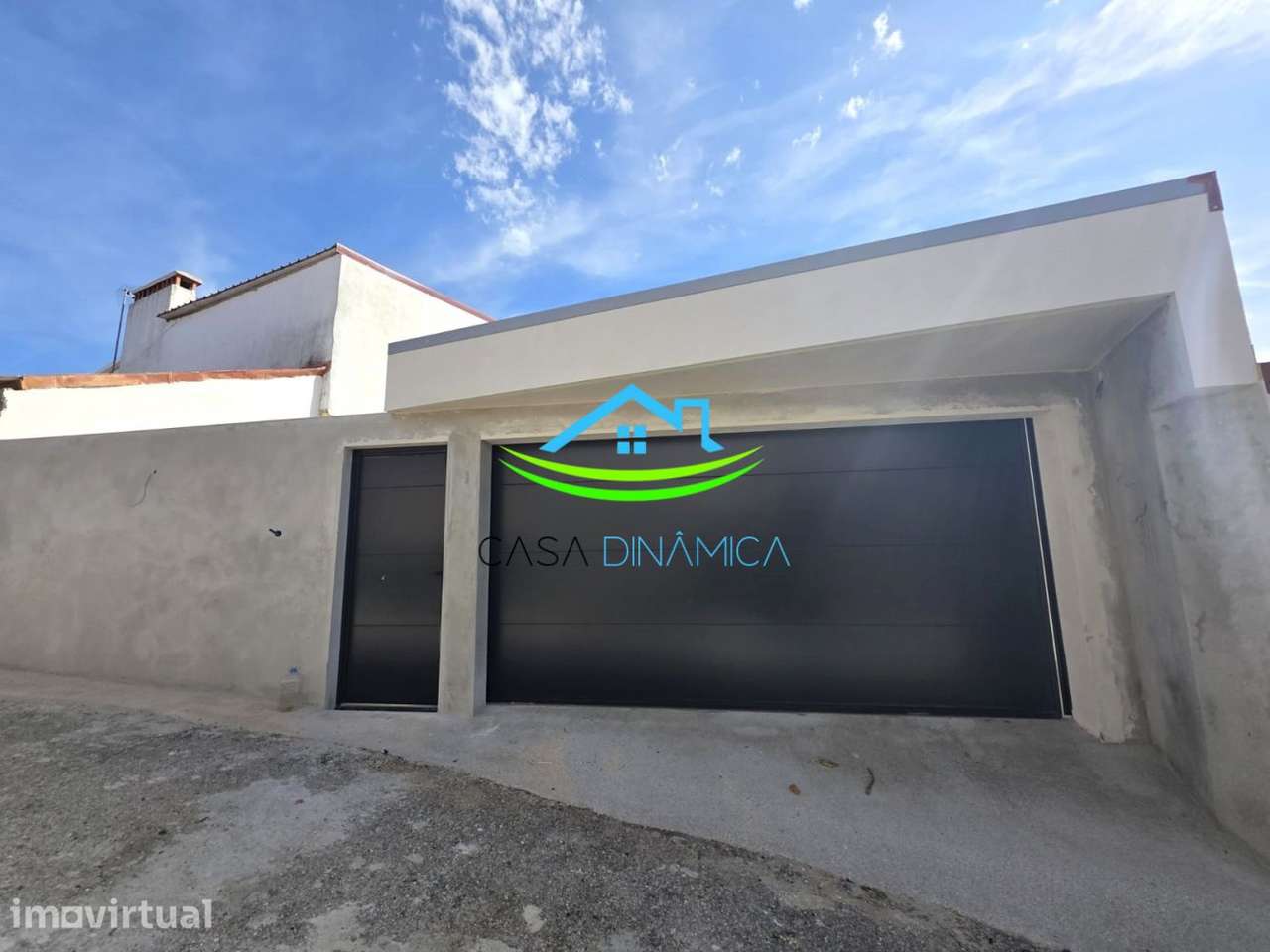 Moradia T3 Moderna e Remodelada – Soure - Grande imagem: 2/46