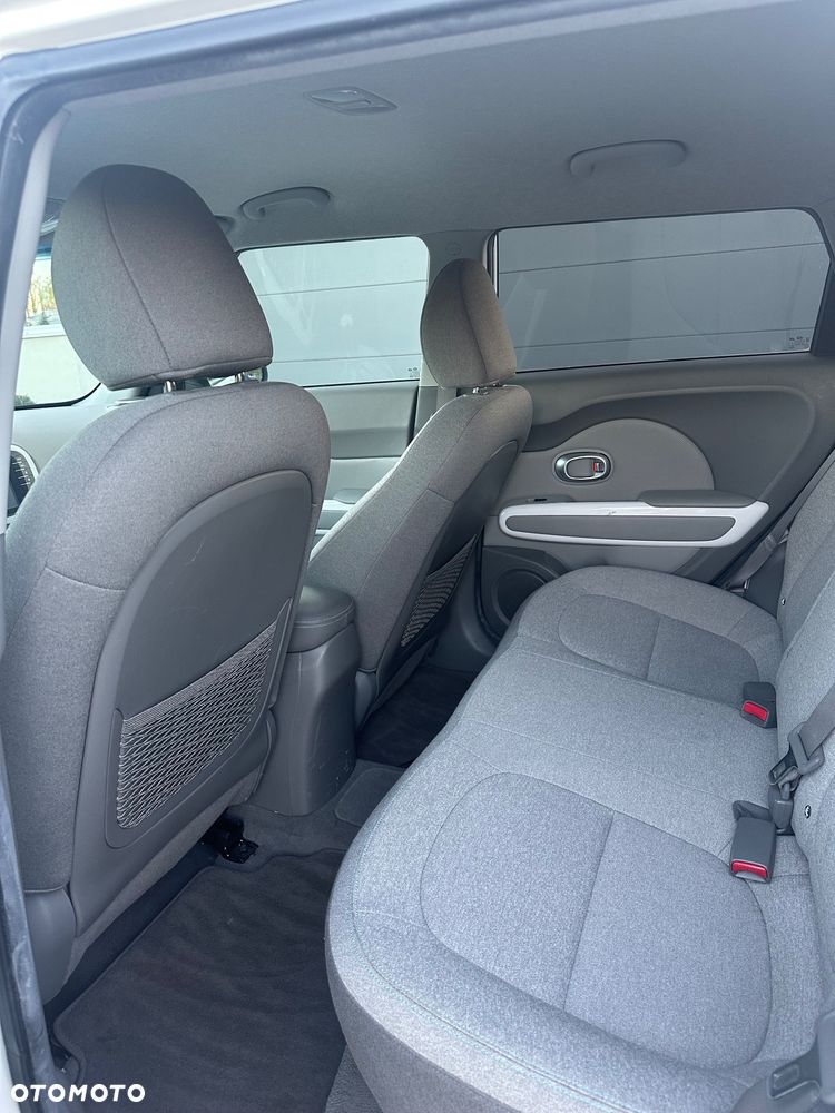 Kia Soul Play - 15