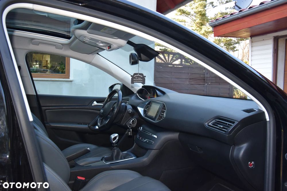 Peugeot 308 BlueHDi FAP 120 Stop & Start Allure - 19