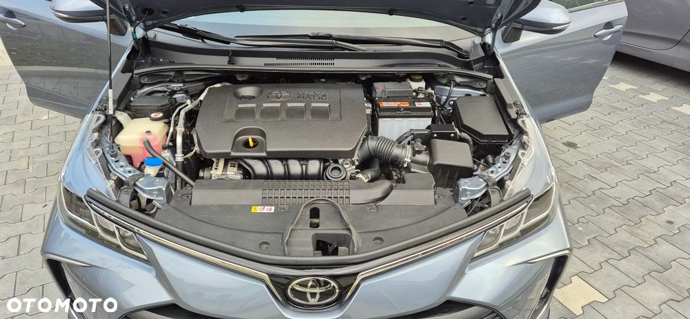 Toyota Corolla 1.6 Comfort - 9