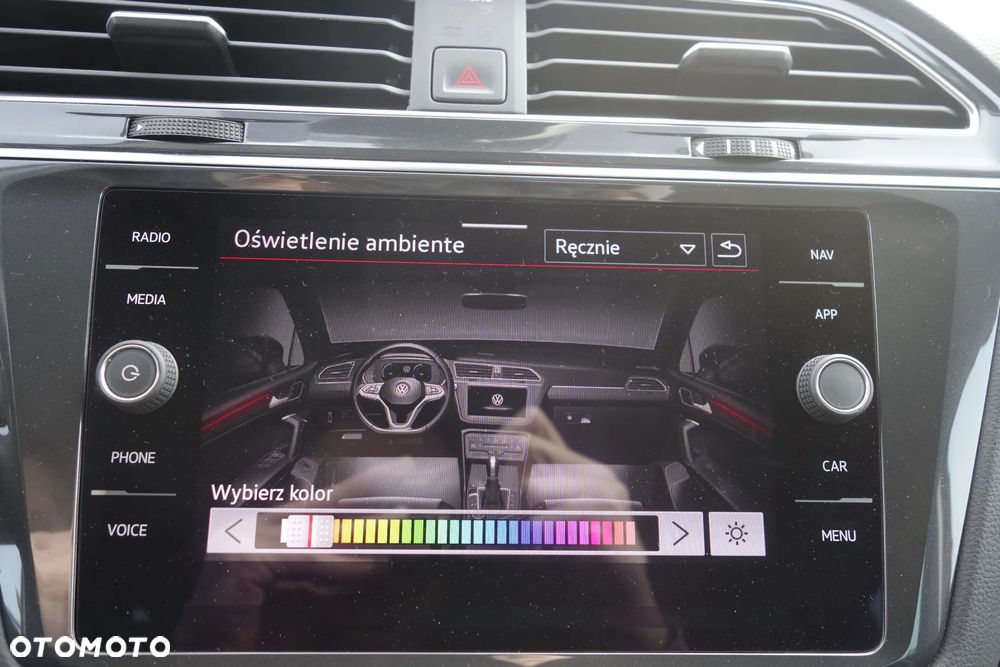 Volkswagen Tiguan 2.0 TSI 4Mot Elegance DSG - 36