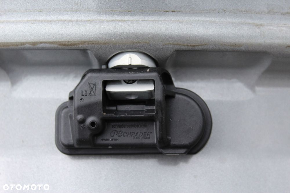 oryg mercedes a-klasa w176 amg 18cali 5x112 et42,5 tpms - 10