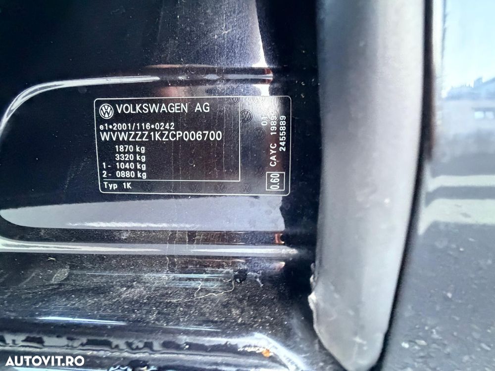 VOLKSWAGEN Golf 2012 — imagine 13