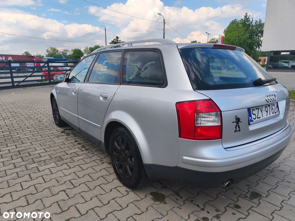 Audi A4 Avant 1.6 - 8