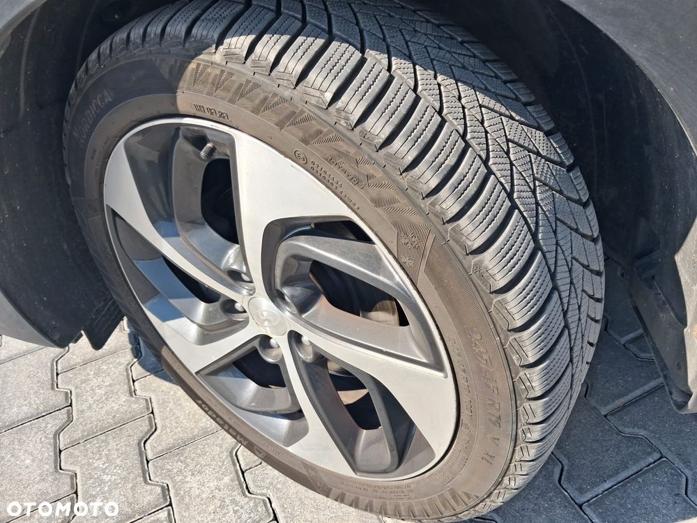 Hyundai Tucson 1.7 CRDI BlueDrive Premium 2WD DCT - 33