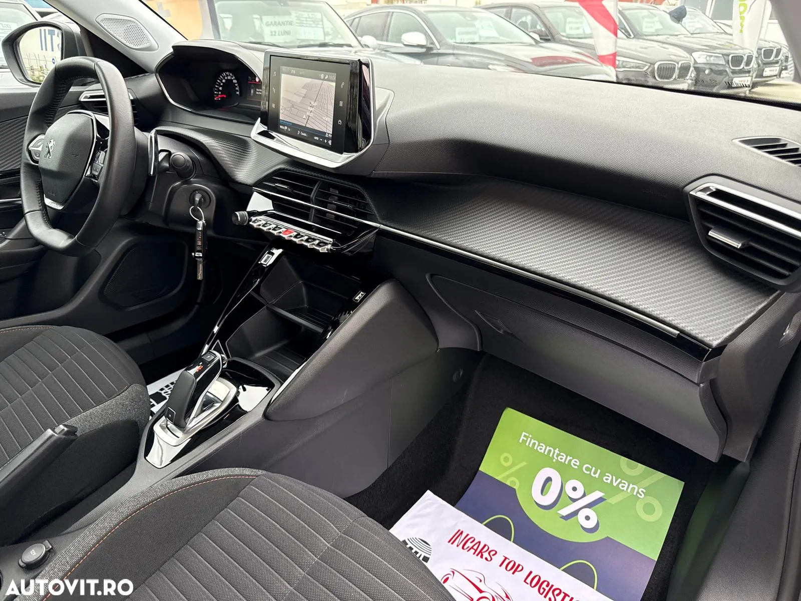 Peugeot 2008 1.2 PureTech EAT8 STT Active Pack - 26