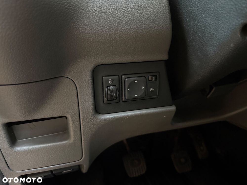 Nissan NV200 - 16