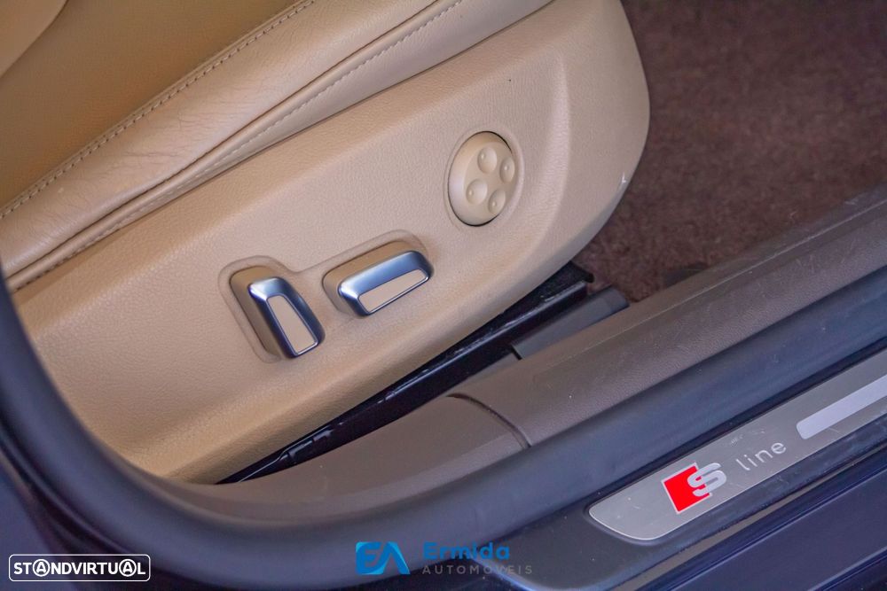 Audi A5 2.0 TDI Multitronic S-line - 30