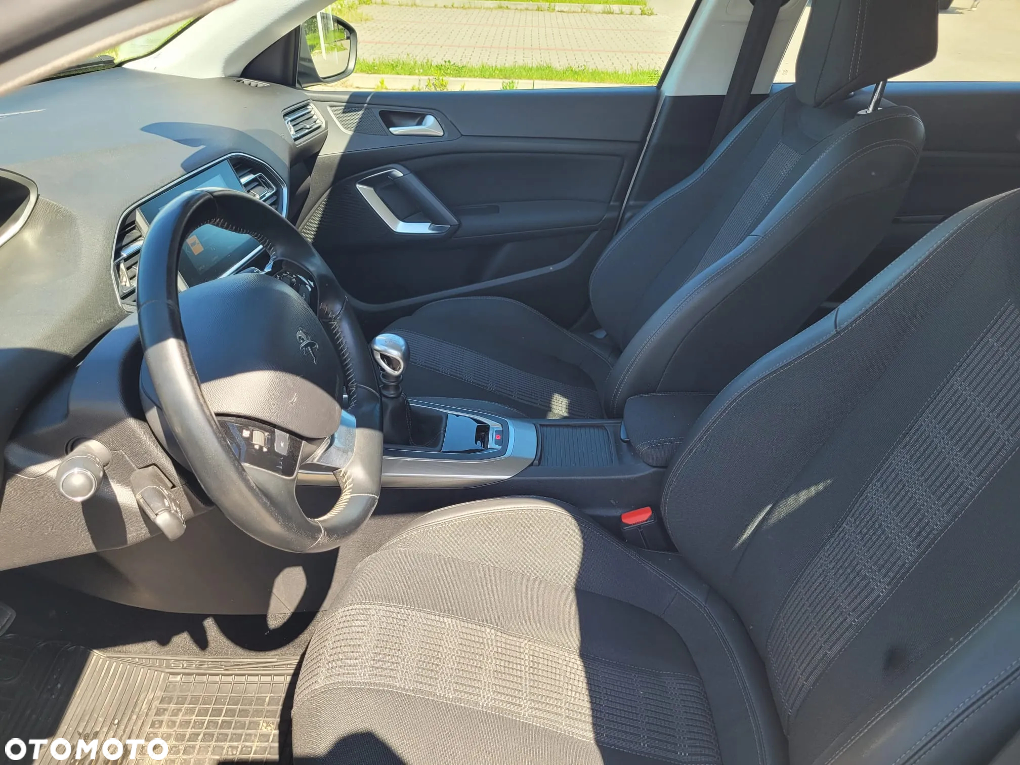 Peugeot 308 SW 1.5 BlueHDi Active S&S - 12