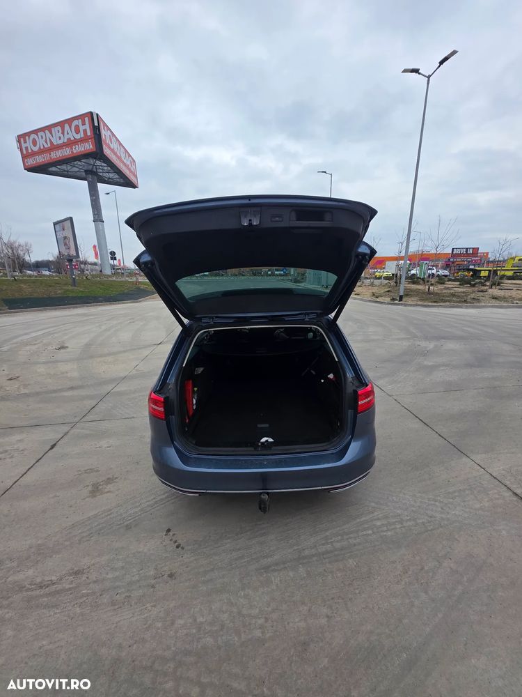 Volkswagen Passat 2.0 TDI DSG (BlueMotion Technology) Highline - 9