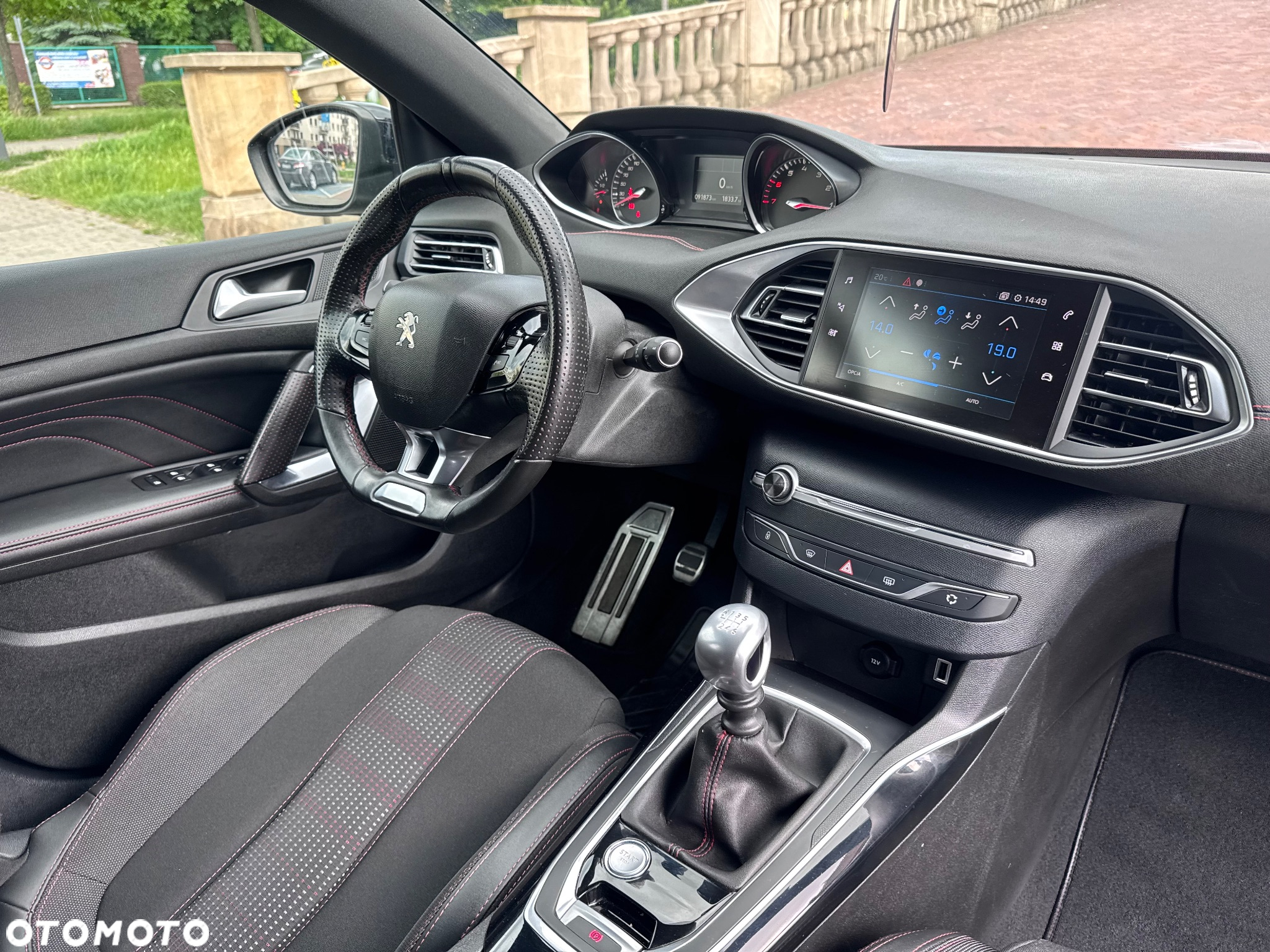 Peugeot 308 1.2 PureTech Allure S&S - 35
