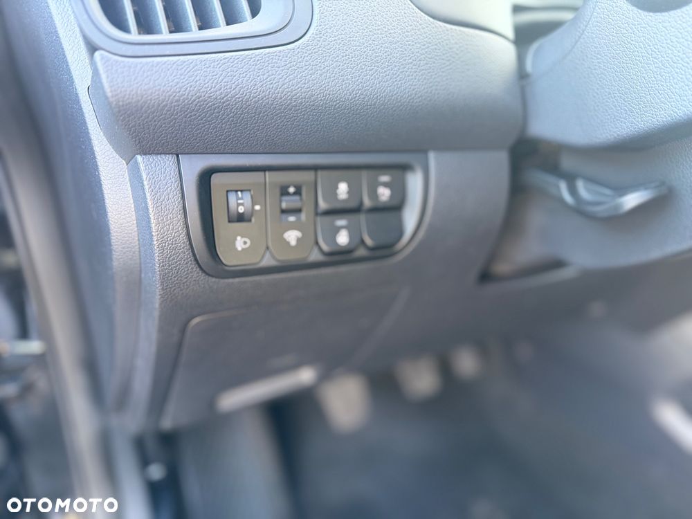 Kia Rio 1.2 Dream-Team Edition - 11