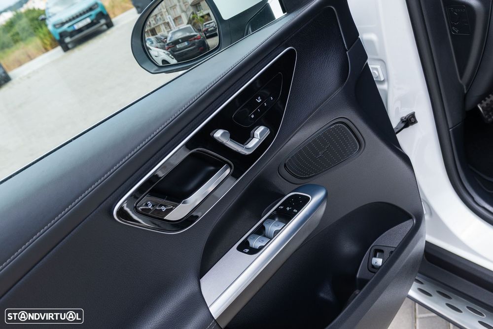 Mercedes-Benz GLC 300 e 4Matic - 17