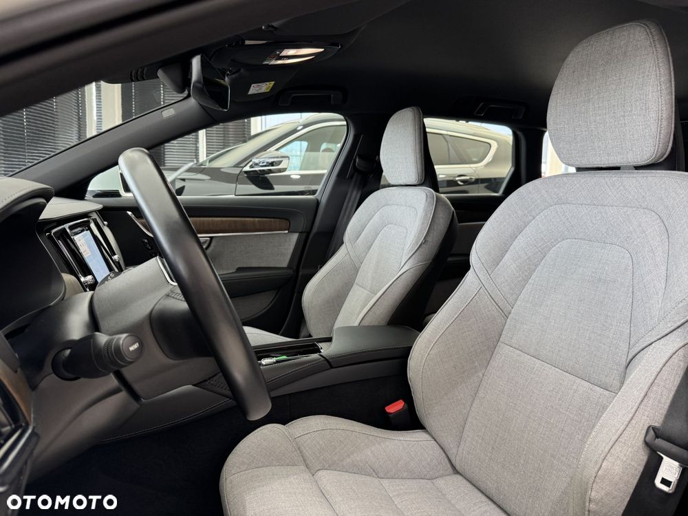 Volvo V90 - 10