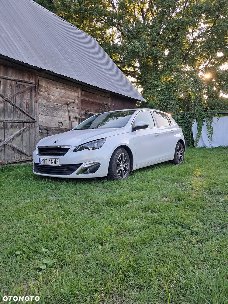 Peugeot 308 1.6 BlueHDi Allure S&S - 15