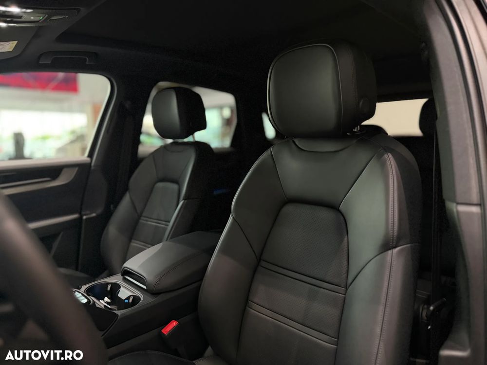 Porsche Cayenne S E-Hybrid - 18