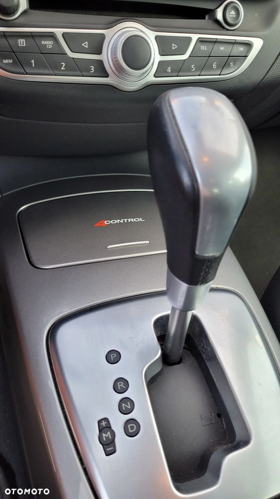 Renault Laguna dCi 175 FAP GT - 29