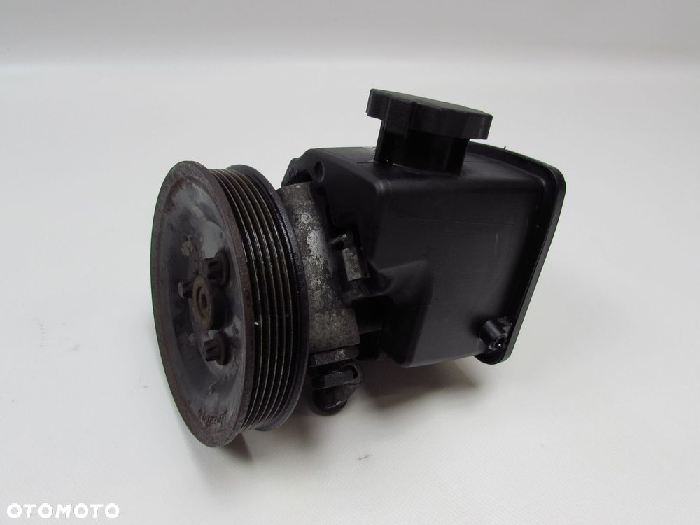 MERCEDES SPRINTER 906 VITO 639 06-13 2.2 CDI OM 646 POMPA WSPOMAGANIA - 2