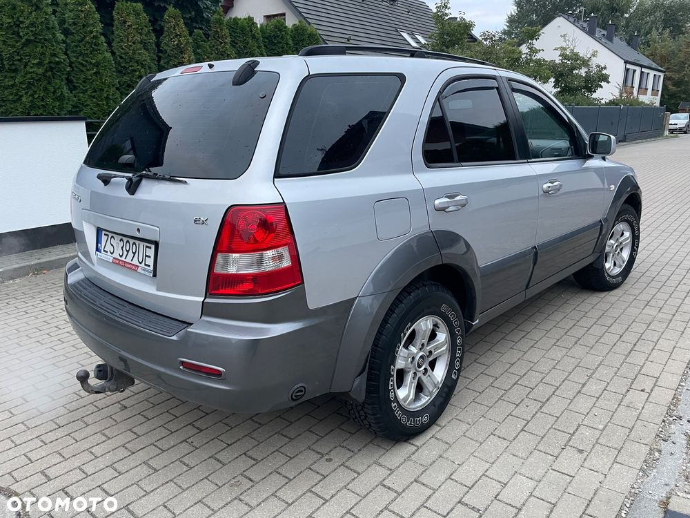 Kia Sorento - 4