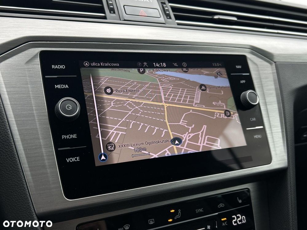 Volkswagen Passat Variant 2.0 TDI EVO Business DSG - 20