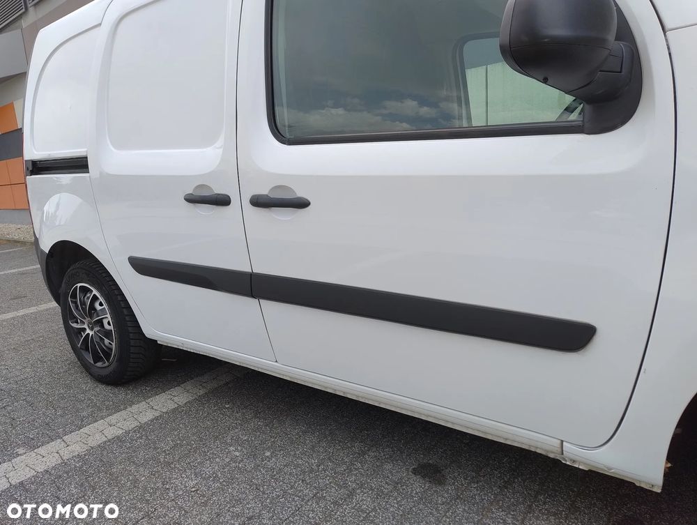 Mercedes-Benz CITAN 111 CDI (110KM) 6-BIEGÓW (L1H1) STAN IDEALNY KLIMA 100% BEZWYPADKOWY 100% SERWIS KM NIE MA RDZY ! ! ! - 30