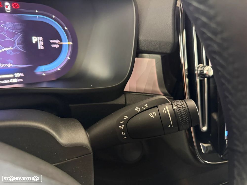 Volvo C40 Recharge Plus - 18
