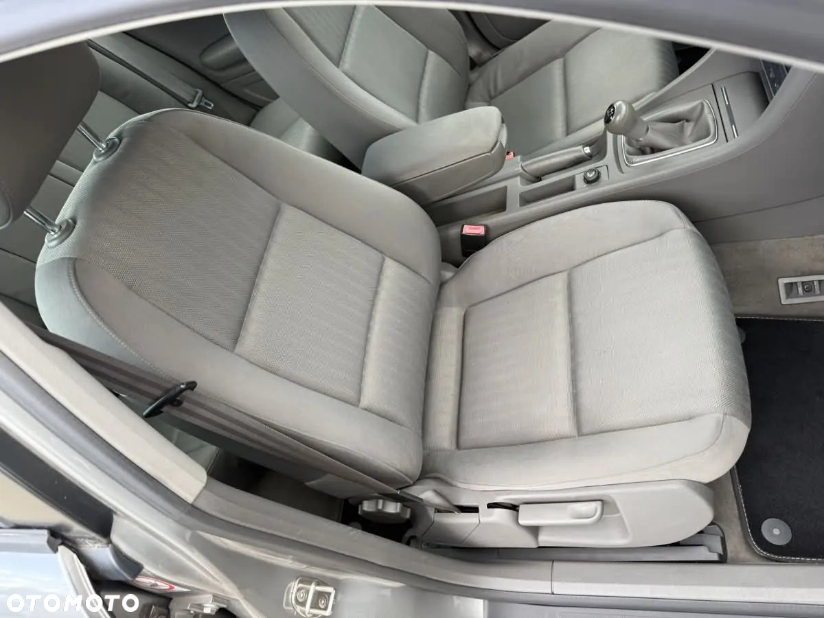 Audi A4 - 24