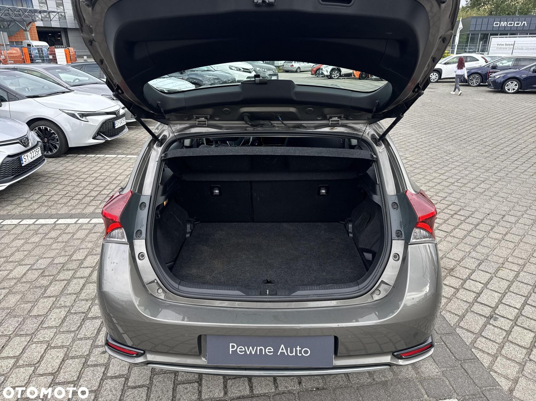 Toyota Auris - 23