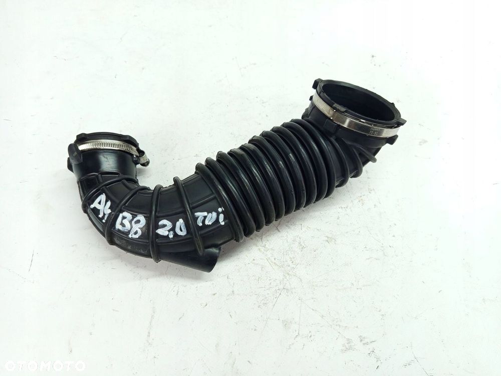 PRZEWÓD WĄŻ DOLOT POWIETRZA A4 B8 A5 8T 2.0 TDI 03G129629E - 1