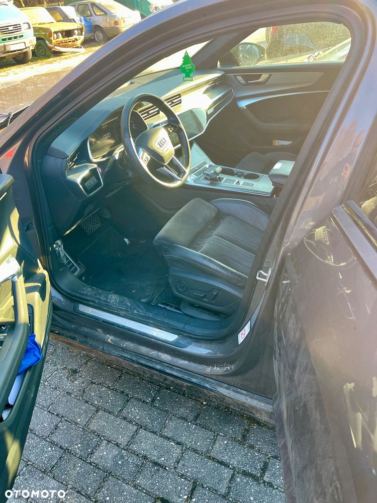 Audi A6 Allroad - 10