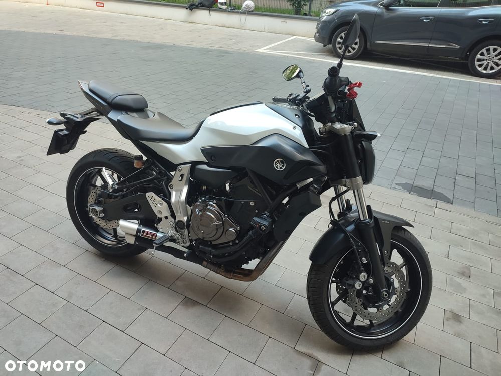 Yamaha MT - 16