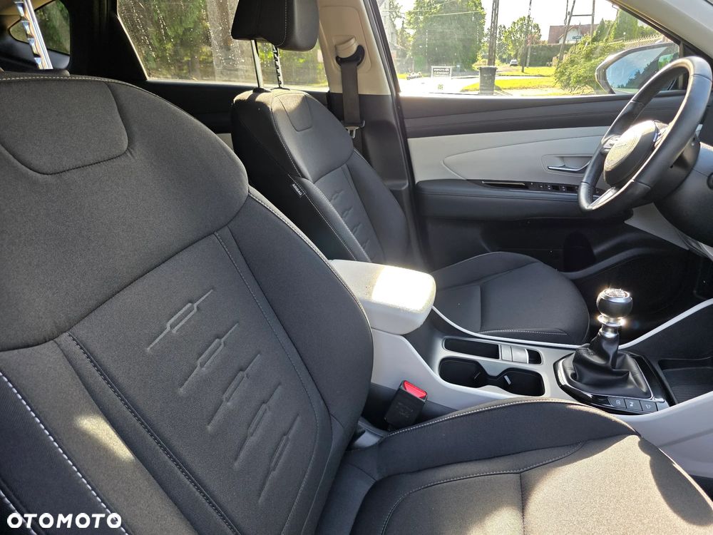 Hyundai Tucson 1.6 T-GDi Smart 2WD - 18