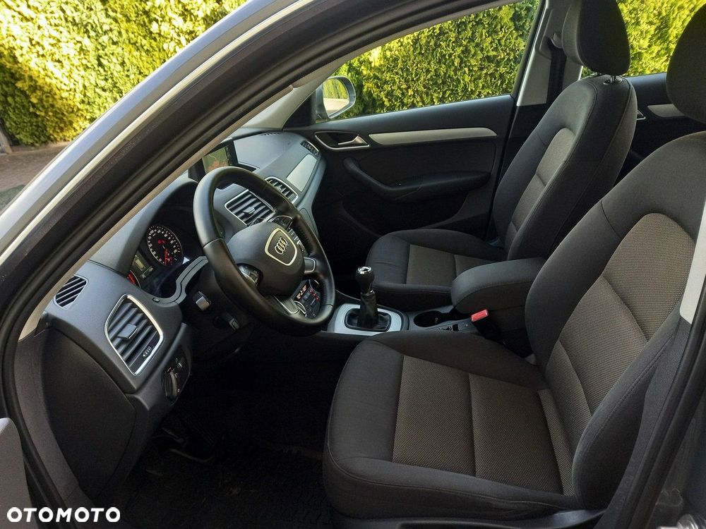 Audi Q3 2.0 TDI Design - 30