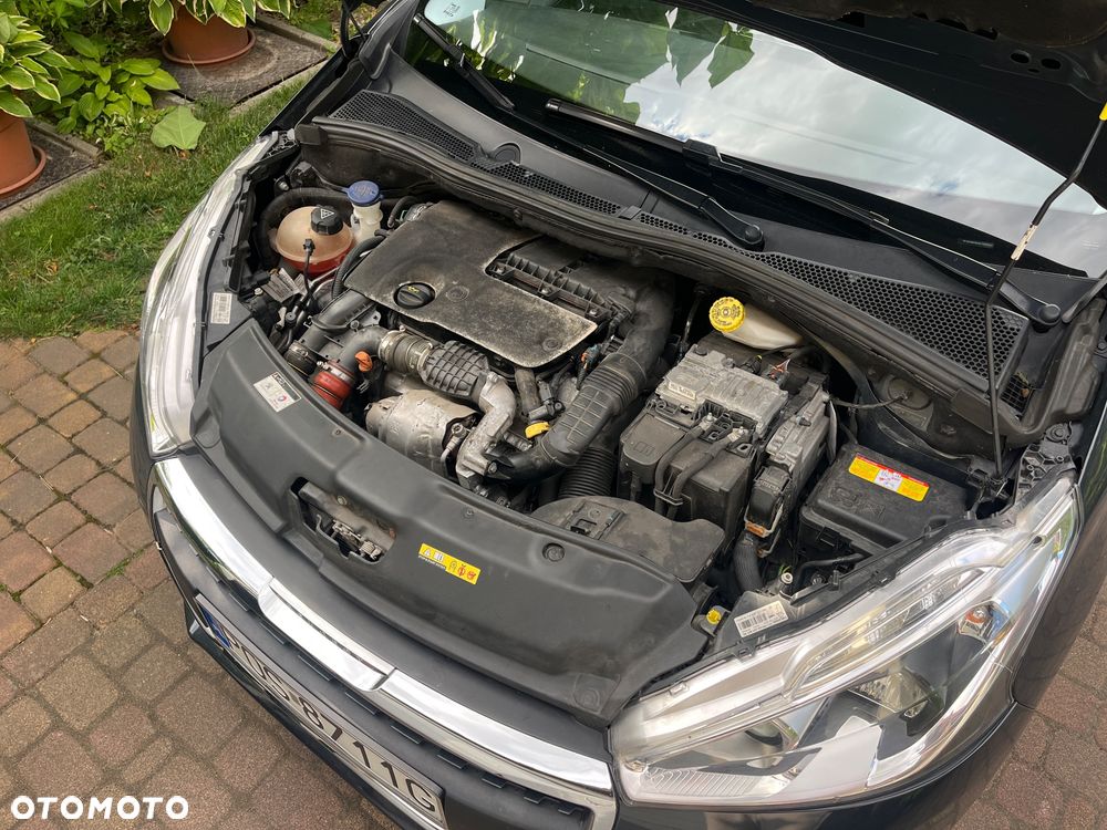 Peugeot 208 1.6 BlueHDi Active - 12