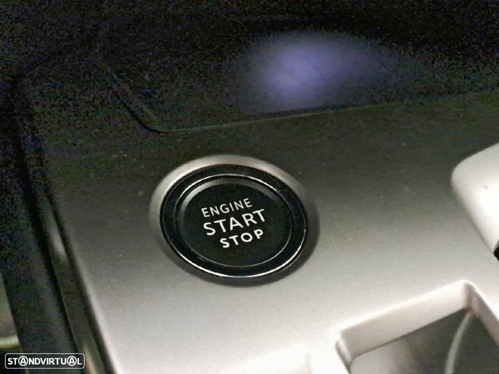 Peugeot 408 1.2 Hybrid GT e-DCS6 - 18