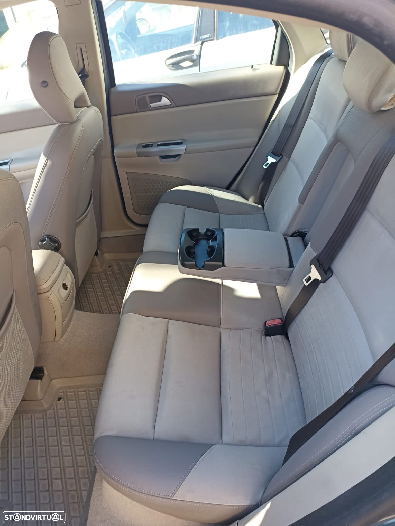 Volvo S40 1.6 D Nível 2 - 7