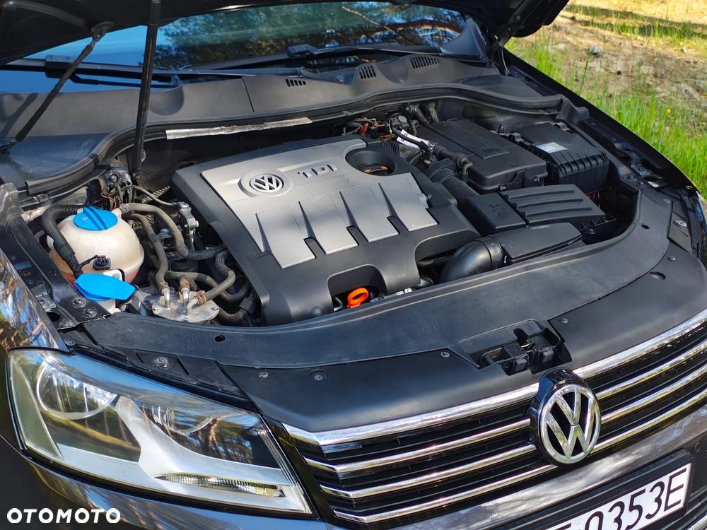 Volkswagen Passat - 40
