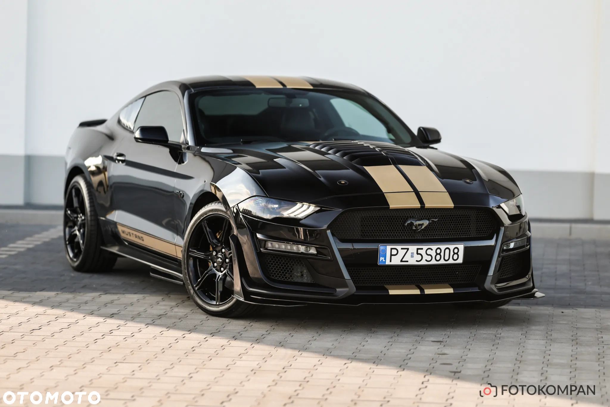 Ford Mustang 5.0 V8 GT - 1