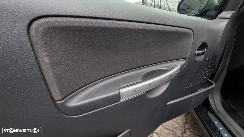 Citroën C2 1.4 HDi VTR Sensodrive - 27