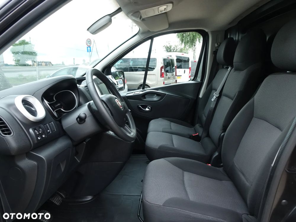 Renault Trafic L1H1 2.0 120KM 3-osobowy MAŁY PRZEBIEG - 11