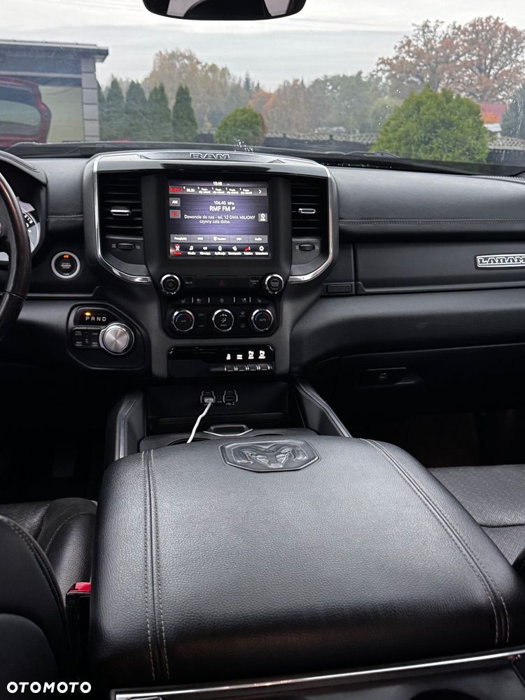 RAM 1500 Crew Cab MB Sport - 8