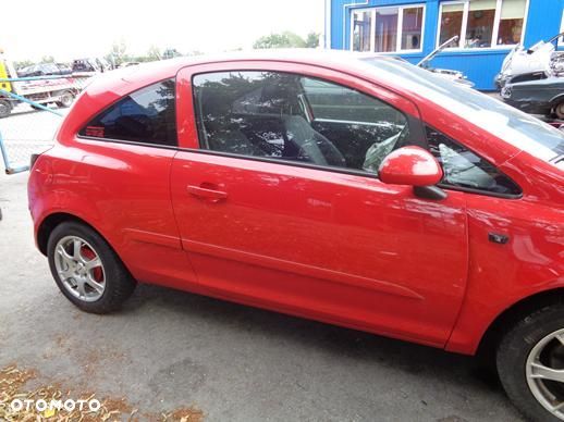 CORSA D 1,2 SZYBA DRZWI LEWE PRAWE - 1